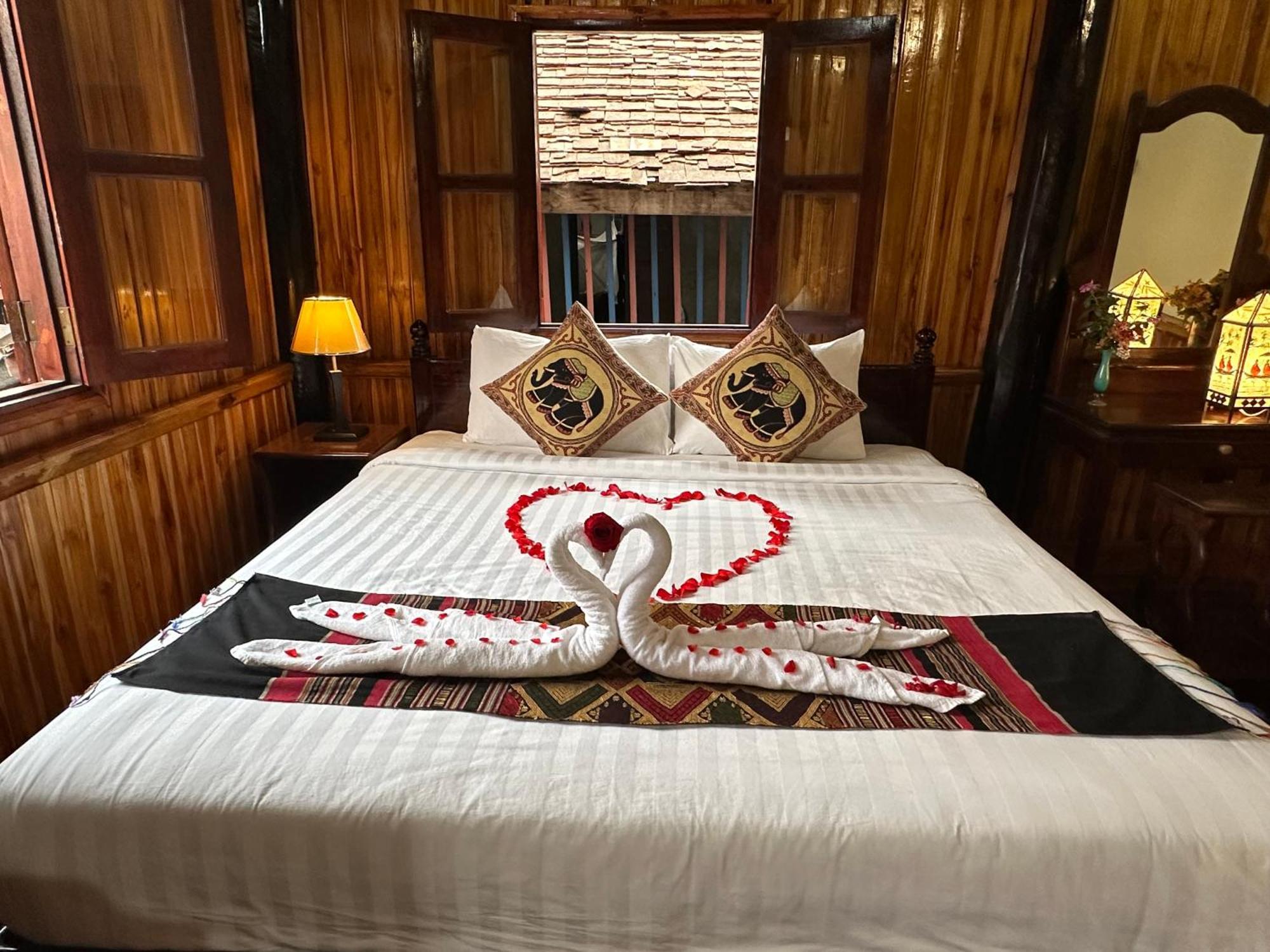 Villa Alounsavath Mekong Riverside Luang Prabang Bagian luar foto